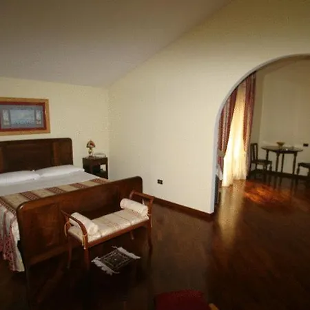 Tavernola - Locanda Di Campagna-3